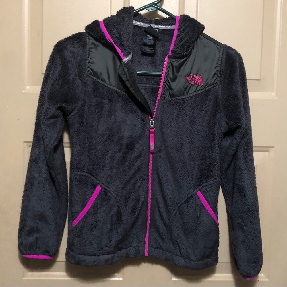 North Face Girl's Black Fluffy Fleece Jacket